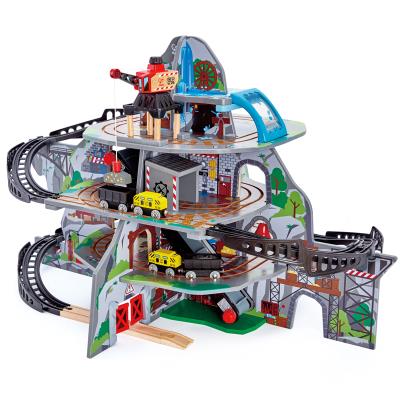 Juego De Minería Mighmountain E3753 Hape