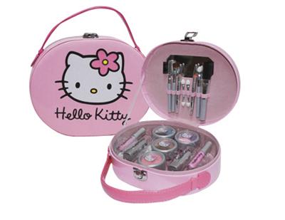 Easykado Valisette Maquillage Hello Kitty pour 76