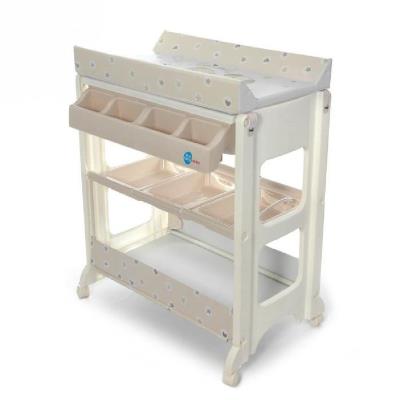 Table  langer avec baignoire Friends First Baby Safety pour 128