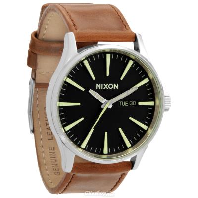 Montres Nixon Sentry Leather Black/saddle pour 165