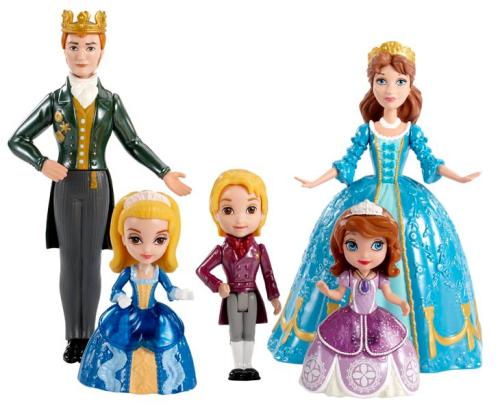 La nouvelle famille royale Princesses Disney pour 32