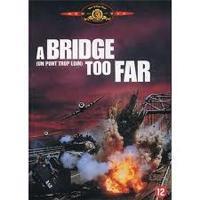 BRIDGE TOO FAR-A UN PONT TROP LOIN-BILINGUE