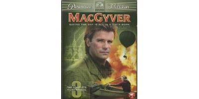 MACGYVER 3-BILINGUE