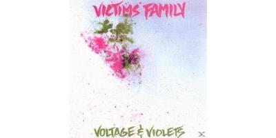 VOLTAGE &AMP, VIOLETS