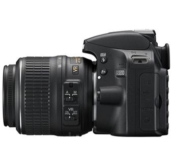 84€ sur Nikon D3200 Noir + Obj. Nikon AF-S DX VR 18 - 55 mm f/3.5 ...