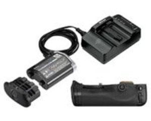 Kit Poignée Nikon MB-D10 Avec Batterie EN-EL4a Et Chargeur – Neuf
