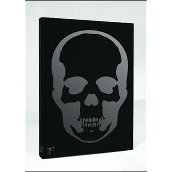 Skull style metallic black cover