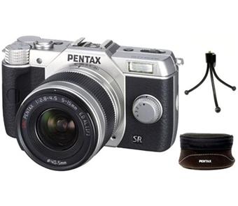 Pentax Q10 Argent + Obj. Pentax : 5 – 15 mm f/2.8 – 4.5 + Fourre-tout + Mini trépied