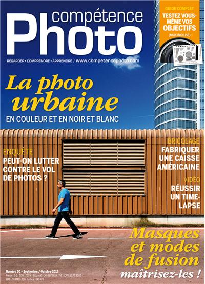 La photo urbaine en couleur et en noir et blanc