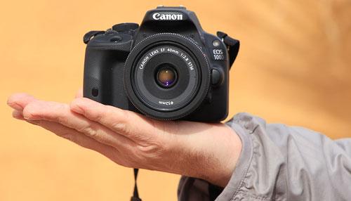 Appareil photo hybride Canon EOS R100 Boîtier Nu Noir