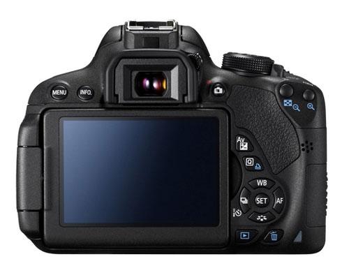 Reflex Canon EOS 700D + Obj. Canon EF-S IS STM 18 - 55 mm f/3.5