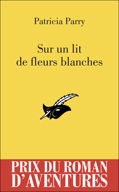 Sur un lit de fleurs blanches