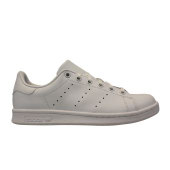 STAN SMITH | escapeauthority.com