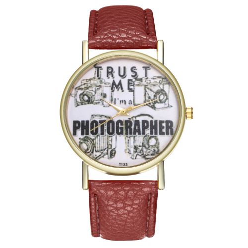 Nouvelle montre d'explosion de mode coréenne montre bracelet à quartz en cuir montre T133-Acafé