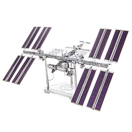 METAL EARTH  ICONX - STATION SPATIALE INTERNATIONALE- - Maquette en m&eacute;