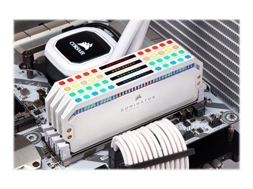 CORSAIR Dominator Platinum RGB - DDR4 - kit - 32 Go: 4 x 8 Go - DIMM 288  broches - 3600 MHz / PC4-28800 - CL18 - 1.35 V - mémoire sans tampon - non  ECC - blanc