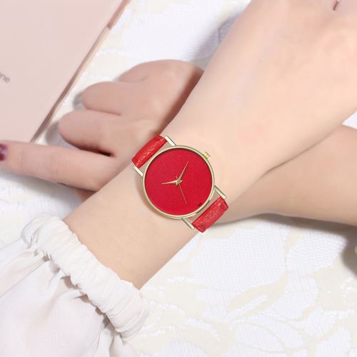 Véritable plaque rouge bracelet en cuir montre minimaliste dames montres pour hommes montre tendance tendance montre à quartz T228-Arouge