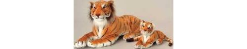 Un tigre géant en peluche réaliste en position de pose