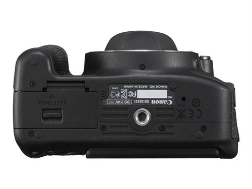 Canon EOS 700D - appareil photo numérique objectifs EF-S 18-55 mm IS STM et 55-250 mm IS II