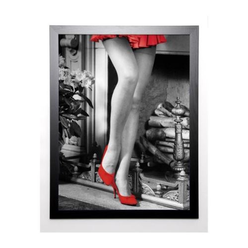 MARKS Image encadrée Woman by the Fireplace 67x87 cm Rouge