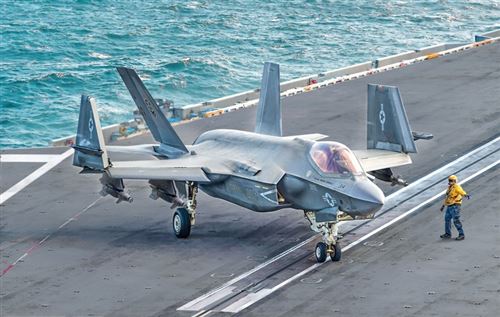 F-35C LIGHTNING II CATOBAR VERSION (4 Décos) - ITALERI 1/72 PLASTIC KIT - Image 4