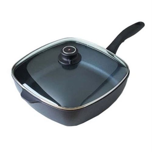 casserole avec couvercle