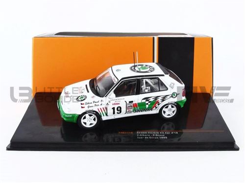 Voiture Miniature de Collection IXO 1-43 - SKODA Felicia Kit Car - Tour de Corse 1995 - White / Green - RAC371B