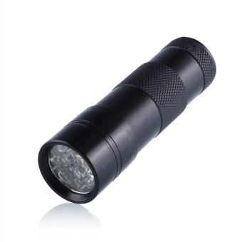 LAMPE DE POCHE LED RECHARGEABLE HAUTE LUMINOSITÉ LAMPE TACTIQUE USB ULTRA LUMINEUSE AVEC AFFICHAGE – SÉNÉGAL