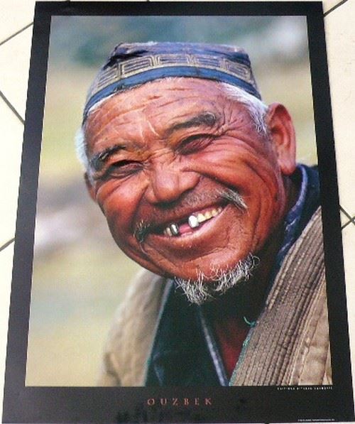 OUZBEK - 50x70 cm - AFFICHE / POSTER État correct - N/A reconditionné disponible sur Fnac
