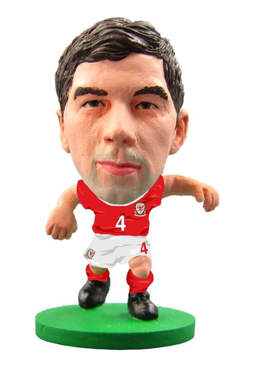 SOCCERSTARZ Soc1049 Le Produit sous Licence Officielle Equipe du Pays de Galles de Figure de Joe Ledley en Home Kit