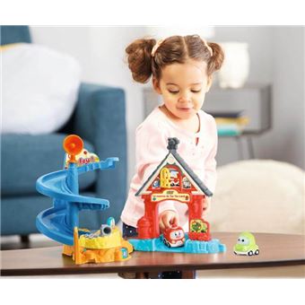 La caserne de Tut Tut Land Vtech Cory Bolides