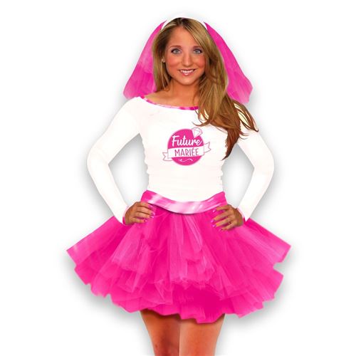 costume super future mariée