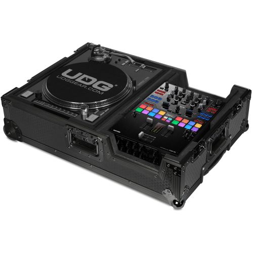 UDG Ultimate U91048BL flight case Scratch Black