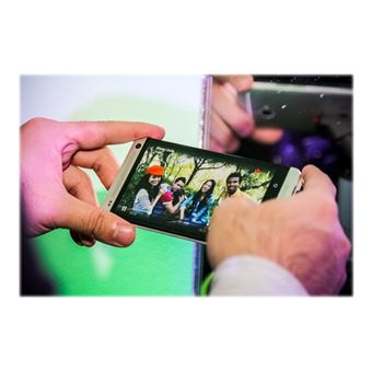 HTC One - 4G smartphone - RAM 2 Go / Mémoire interne 32 Go - 4.7" - 1920 x 1080 pixels - argent