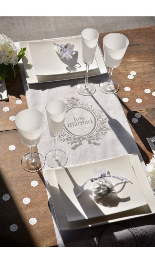 Chemin De Table Just Married - Blanc x 5 Mètres