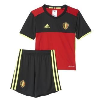 ensemble adidas 2016