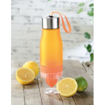 Gourde presse agrumes 3 en 1 650 ml Matériels de camping Gourde presse agrumes 3 en 1 650 ml Matériels de camping