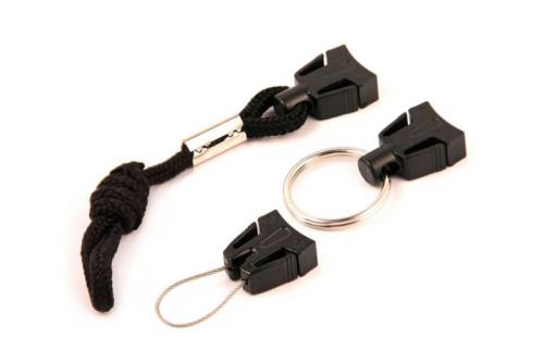 Lot de trois accessoires de fixation pour petits objets