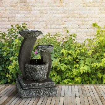 Fontaine De Jardin Avec Jet D Eau Blumfeldt Fontaine Fantaghiro Fontaine Decorative De Jardin Avec Jet D Eau A 3 Etages 250l H Panneau Solaire 3w Eclairage Led Imitation Granit Naturel Decoration D Exterieur Achat Prix Fnac