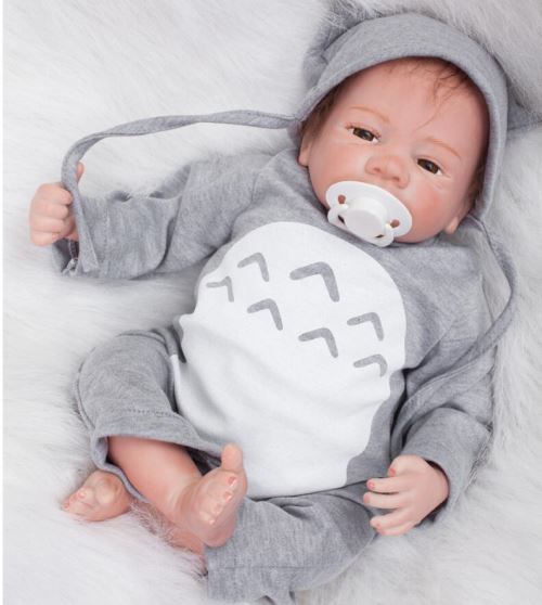 vrai bébé reborn en silicone
