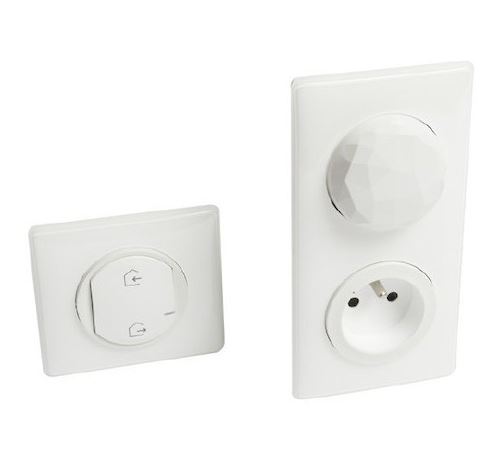 Pack de démarrage installation connectée Céliane avec Netatmo 1 prise Control + 1 commande Départ/Arrivée - Blanc