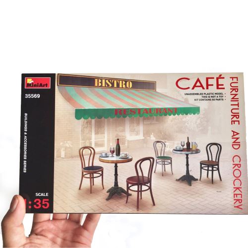Mobilier et diverses fournitures de café Mini Art