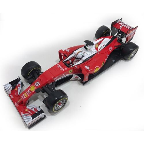 Modèle reduit 1/18 Ferrari 2016 BBurago