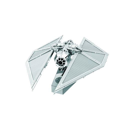 Figurine Metal Earth à assembler : Star Wars - Rogue One : Tie Striker Dam