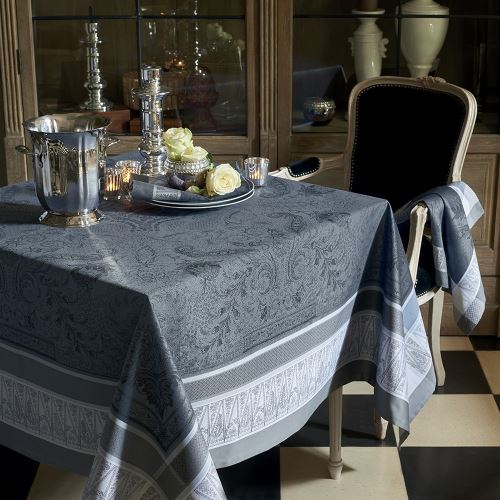 Nappe Persina Noir 174x364 Garnier-Thiebaut