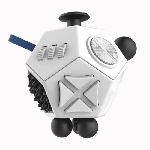 Fidget Cube Anti Stress Cube pour Fidgeters, Anxiété Attention Soulage le stress pour les enfants et les jouets adultes cadeaux de Noël blanc