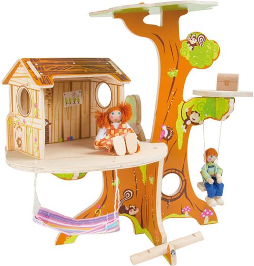 Cabane Dans L'Arbre Avec Poupées