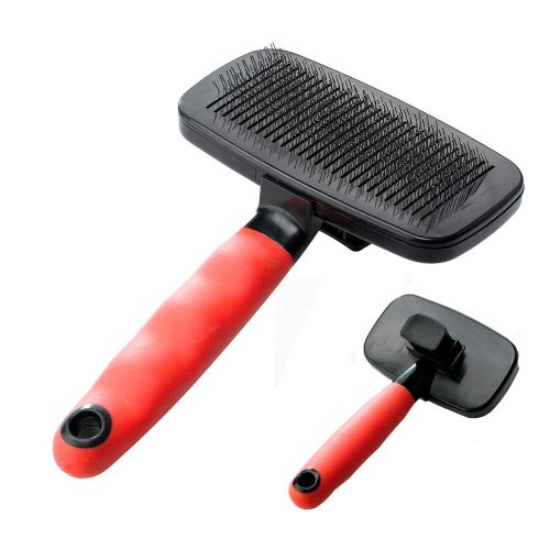Meilleurs prix pour Ferplast Brosse carde pour chiens et chats GRO 5956, idéal pour animaux à poils moyens et longs, poils faciles à enlever, 12,5 x h 19 cm