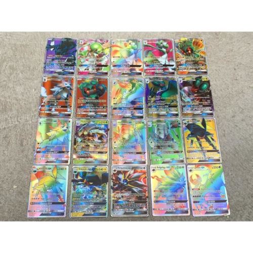 Classeur Carte Pokémon Dracaufeu Rainbow (240 cartes) • La Pokémon Boutique