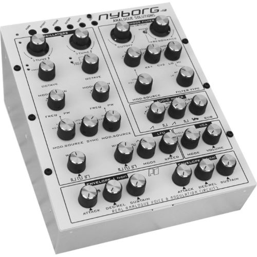 Analogue Solutions Nyborg-12 synthétiseur analogique monophonique